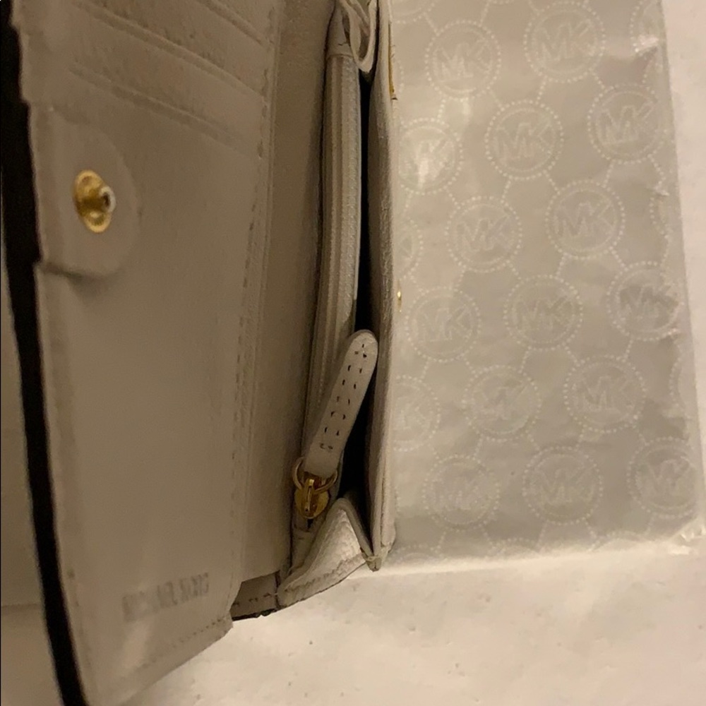 Wallet - Picture 4 of 4